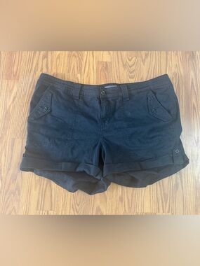 torrid Black Roll-Cuff Cargo-Style Shorts